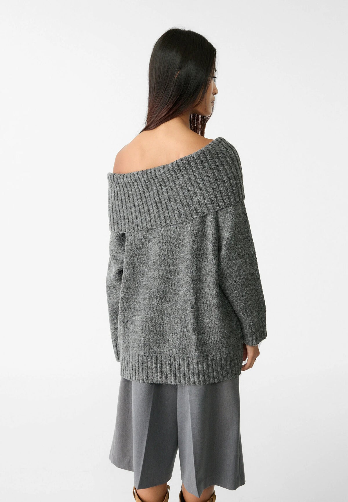 Dark gray C